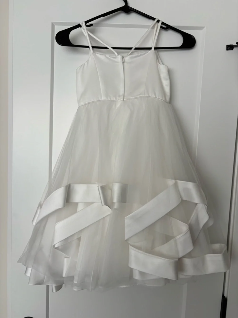 David's Bridal White Satin-Look Dress Label - Picture 4 of 5